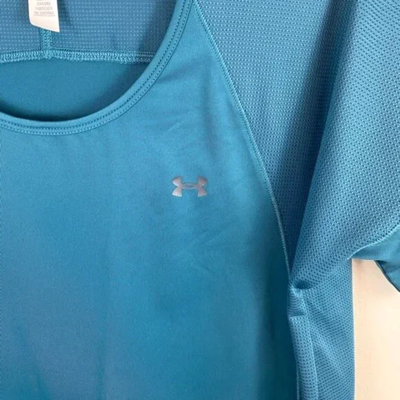 NWT Under Armour Heat Gear Top - Picture 6 of 9